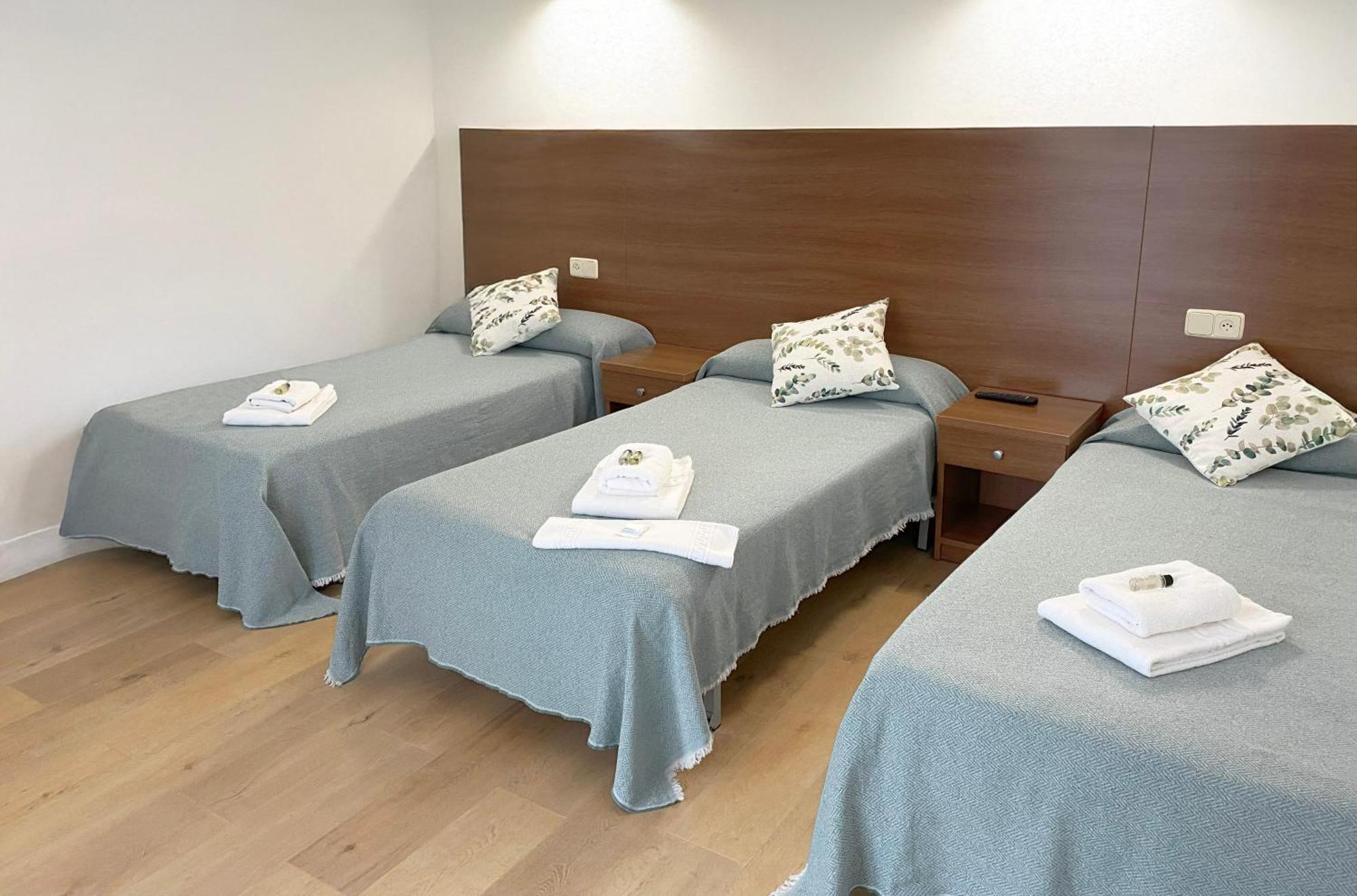 Hotel Medium Montecarlo Palafrugell Room photo